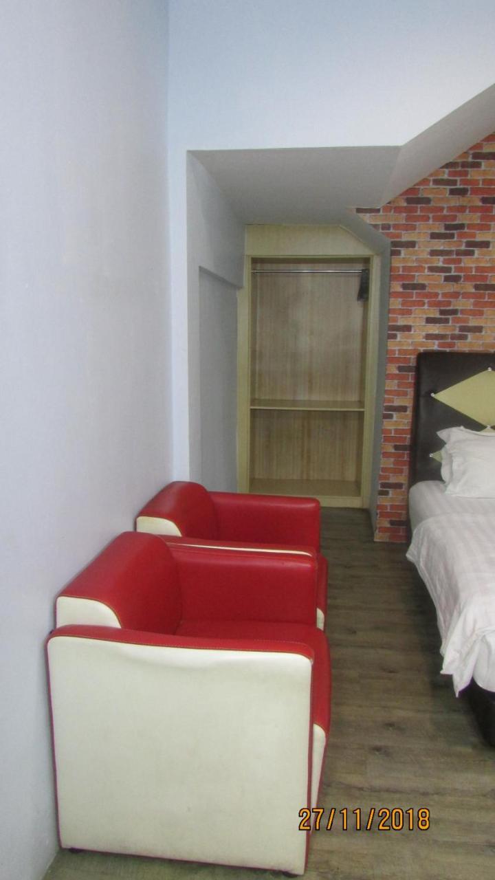 Hotel Zamburger Bentong Εξωτερικό φωτογραφία